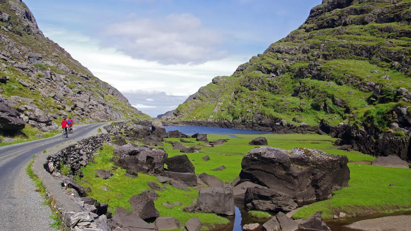 Two cyclists in the Gap of Dunloe